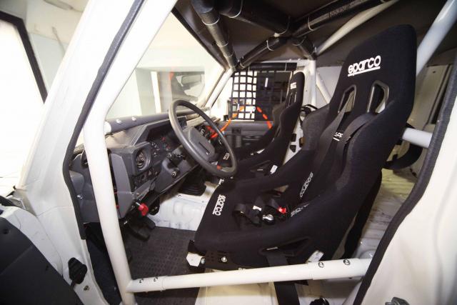 Toyota Land Cruiser BJ71 - Slika 5