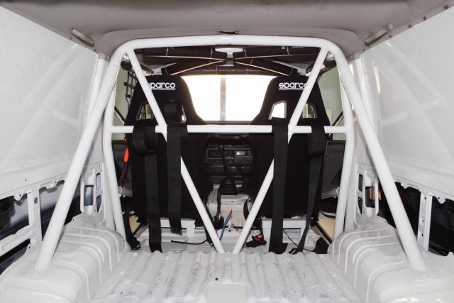 Toyota Land Cruiser BJ71 - Slika 6