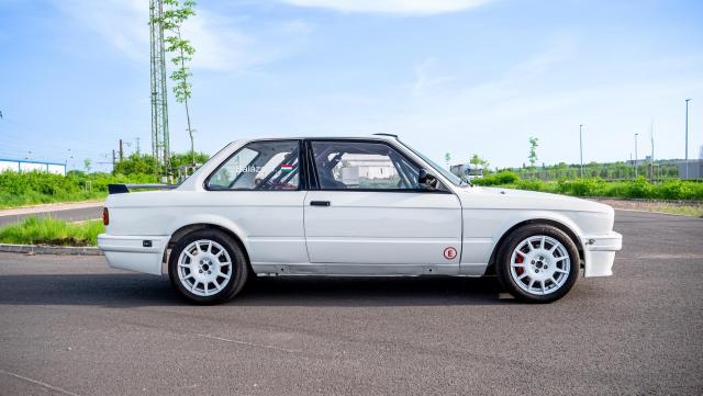 BMW E30 2.0 - Image 4