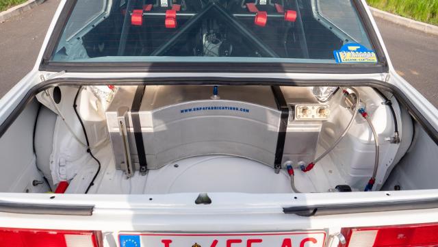 BMW E30 2.0 - Image 8