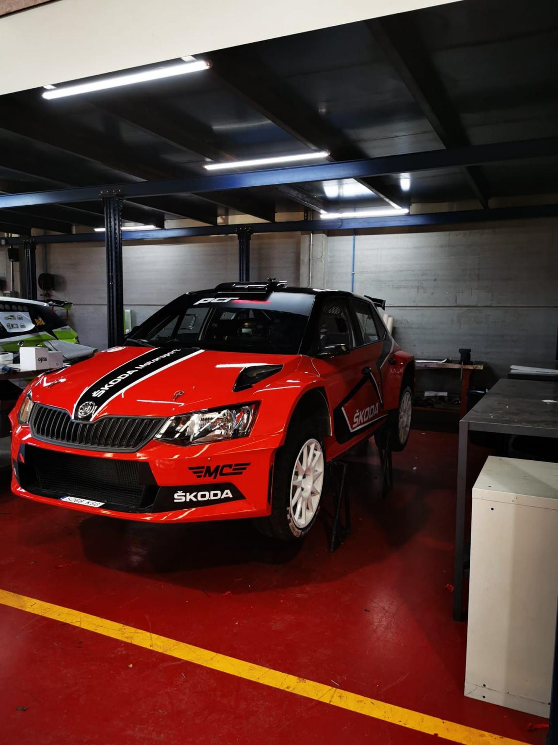 Skoda Fabia R5 (Chassis 242) - 1