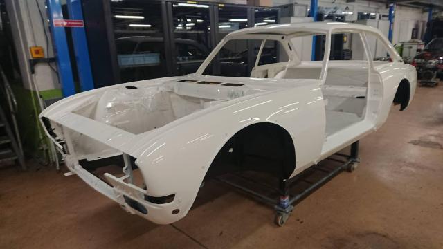 Peugeot 504 Gr.4 - Image 8