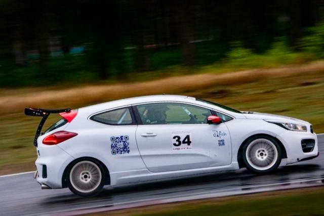 Kia Pro Ceed fabryczny model - Image 4