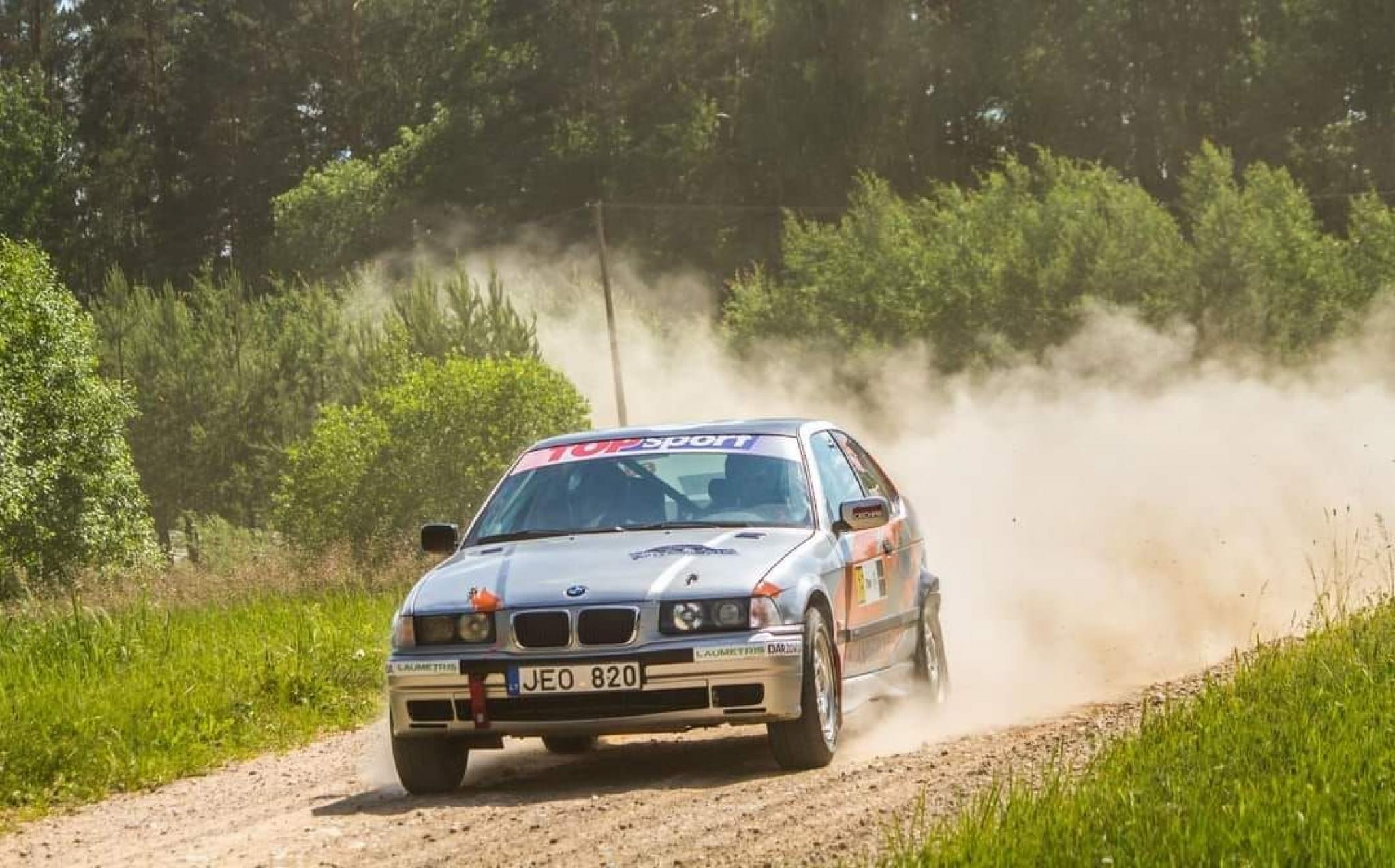 BMW 323ti 1998 - 4