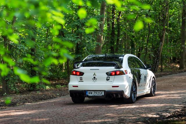 Hi End Lancer EVO X Time Attack ready street fighter - Image 8
