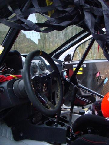 Dacia Duster Series 1 – 1,5 dCi rallyraidové auto s dogboxem - Image 4