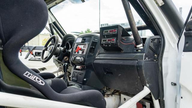Mitsubishi Pajero T2 - Image 8