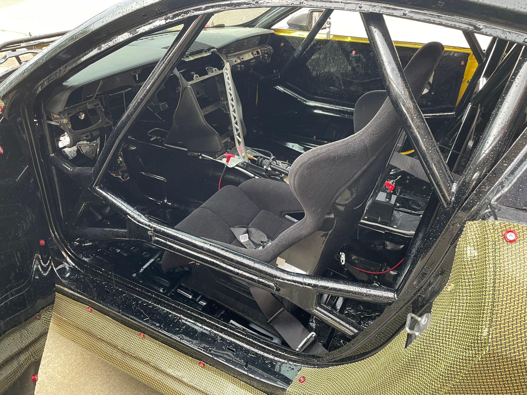 Ford Mustang "2024" Full Carbon Kevlar - 9