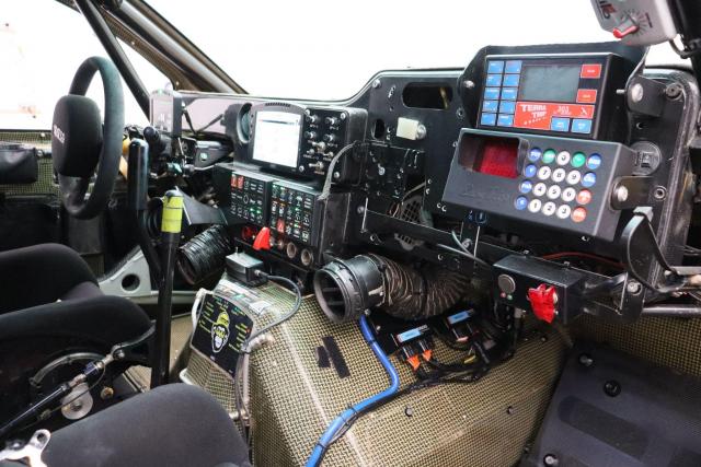 Toyota HiLux 5.0 V8 FIA Dakar T1 IMA FACTORY CAR change to T1 Plus possible. - Image 4