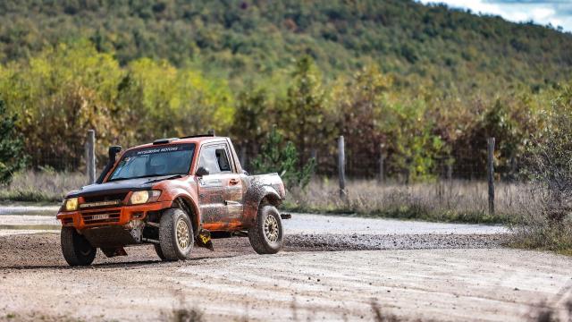 Mitsubishi Pajero - Image 4
