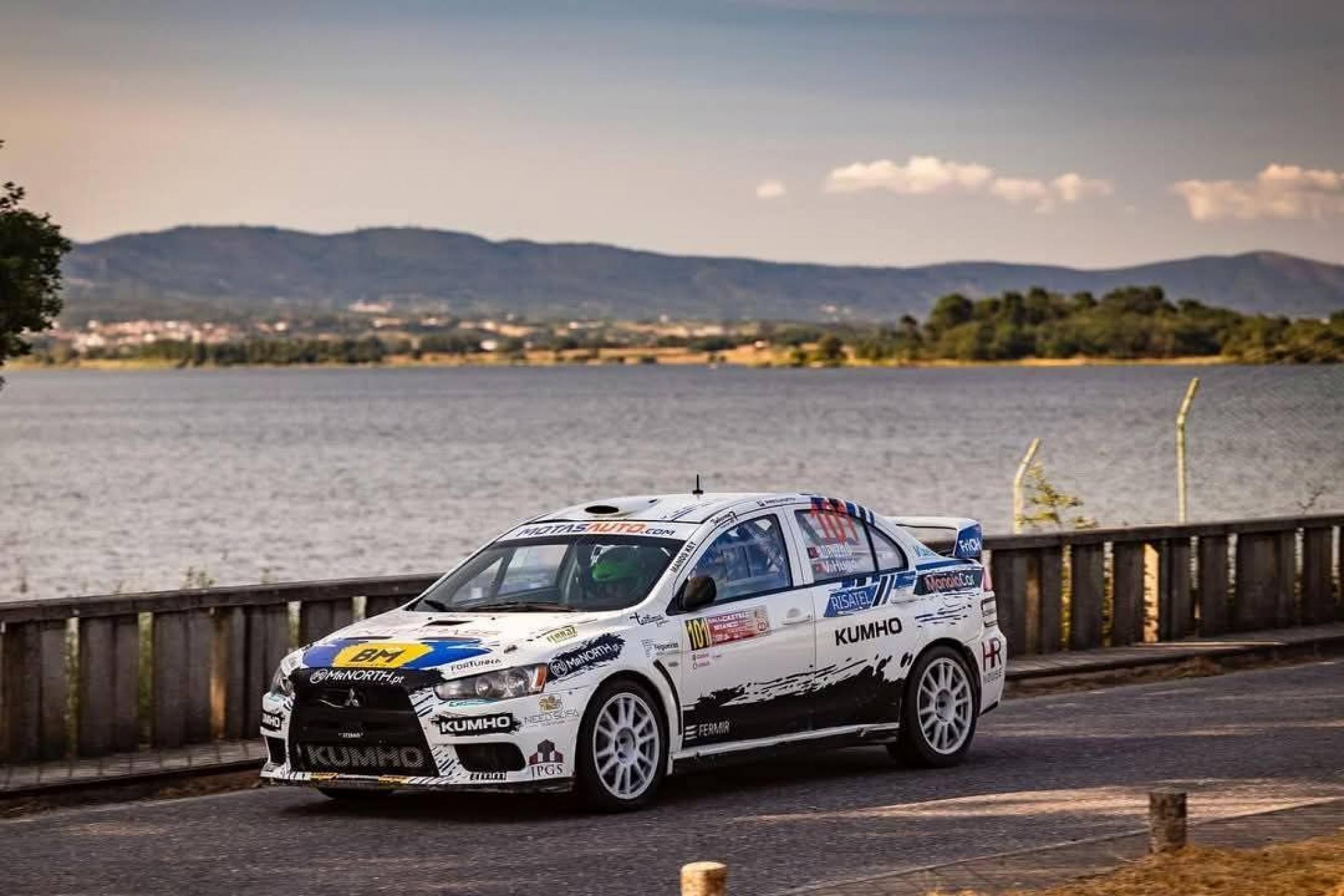Mitsubishi Lancer EVO X - 3