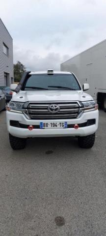 Toyota VDJ 200 V8 T2 - Image 5