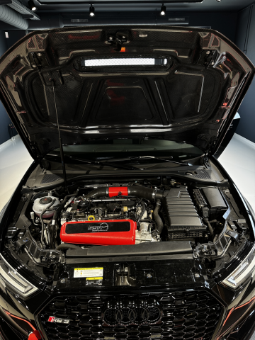 Audi RS3 Sportback 2,5 TFSI quattro S-tronic TRACKTOOL - Image 10