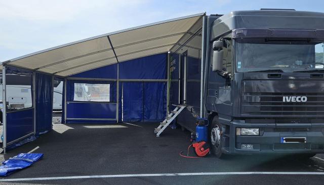 IVECO Race-/Service transportör + släp + tält - Bild 3
