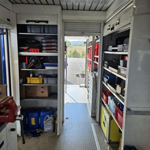 IVECO Race-/Service transportör + släp + tält - Bild 4