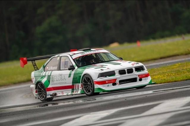 BMW E36 M3 GTR - Image 4