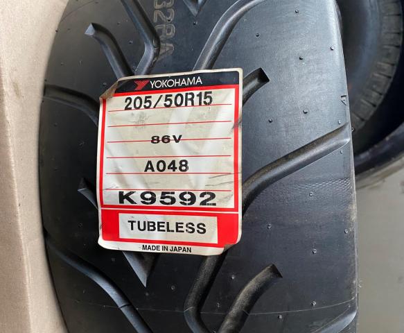 Yokohama Advan A048 Semi-slick-däck - Bild 5