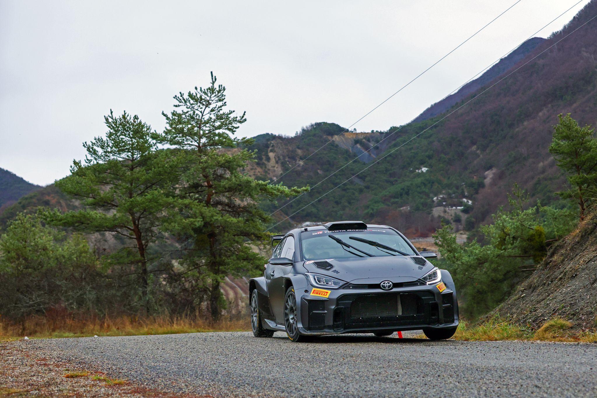 Toyota Yaris GR Rally 2 - 2