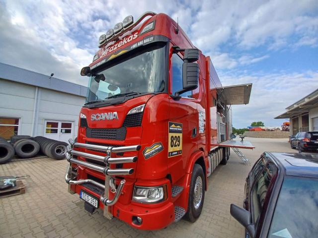 Scania 6×4 NGS service truck