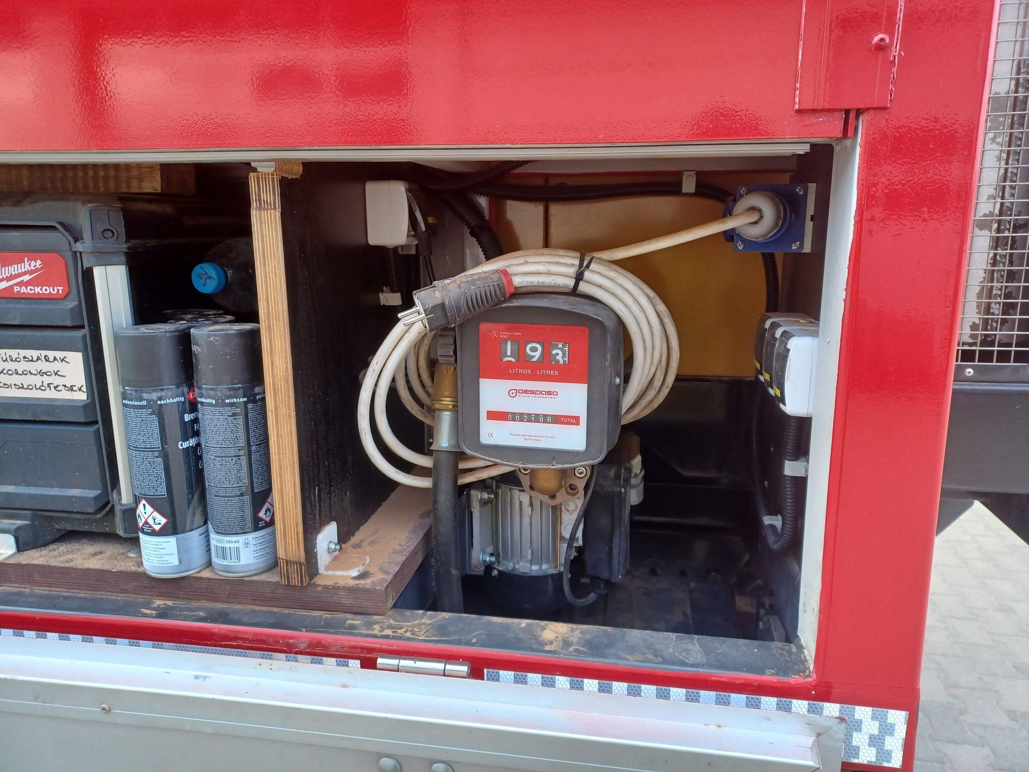 Scania 6×4 NGS service truck - 5