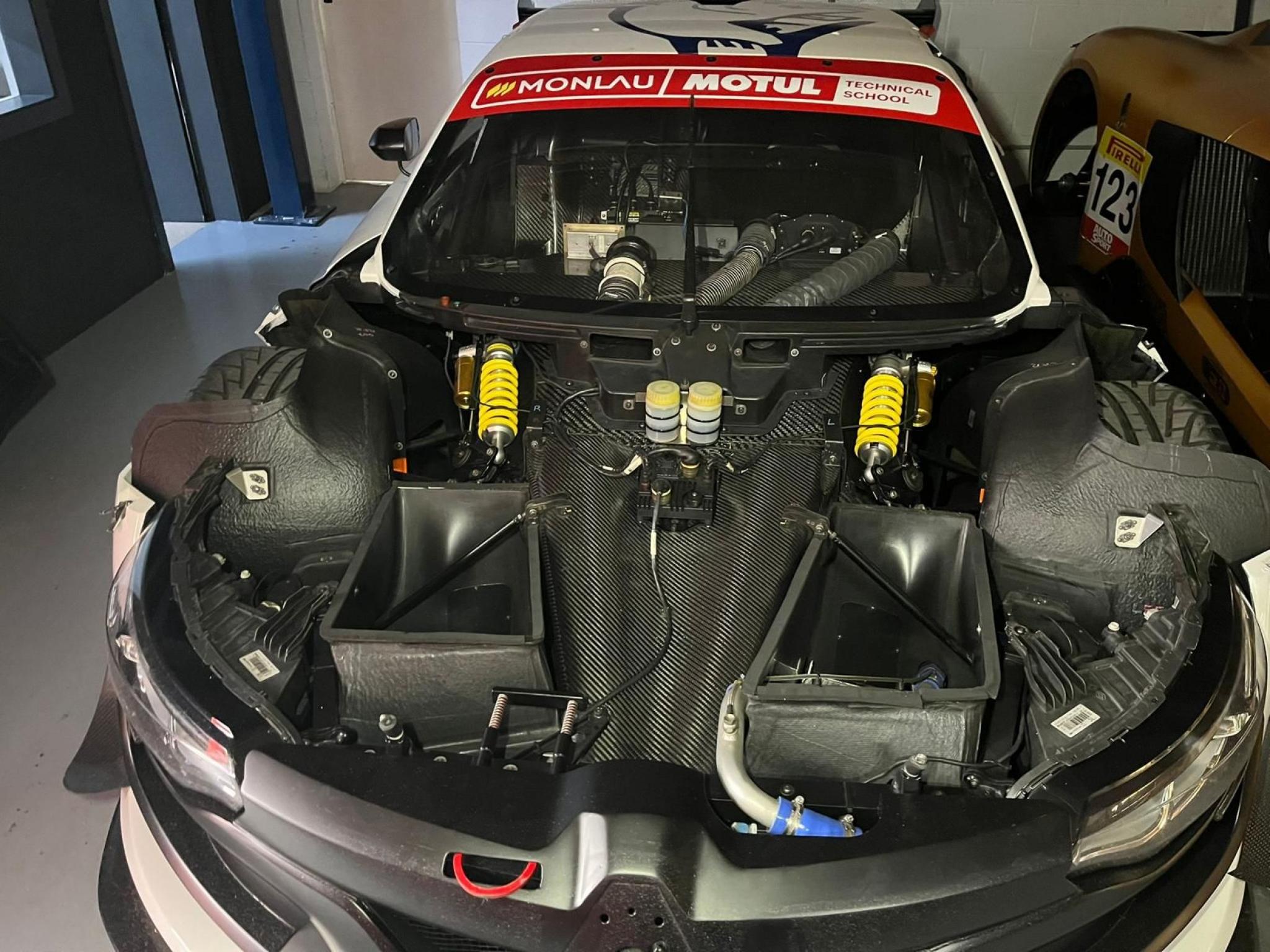 Renault RS01 “Monlau” - 7