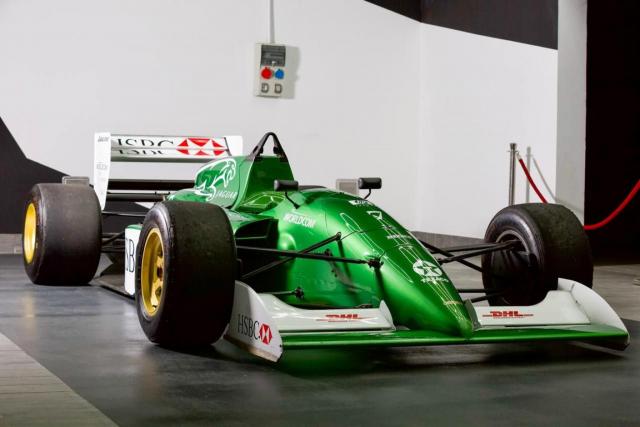 Lola T91/50 HU36 – Ex EDDIE IRVINE – Japan F3000 - Image 3