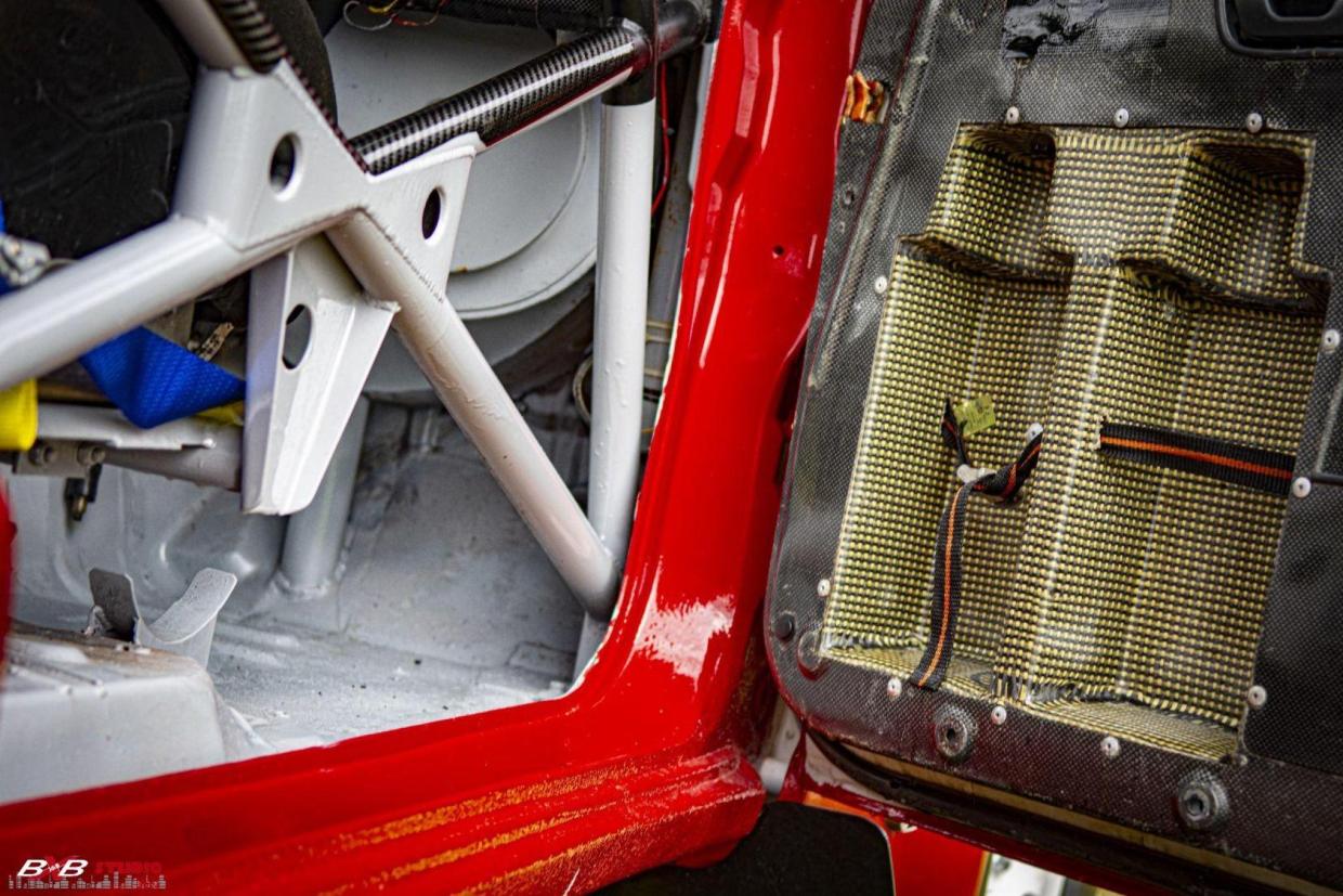 MITSUBISHI PAJERO III 3.2 DID T1 DAKAR CLASSIC 2025 - Image 9