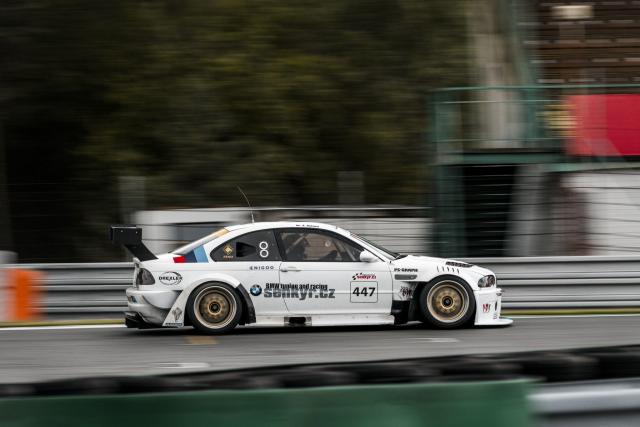 BMW M3 GTR E46 - Image 3