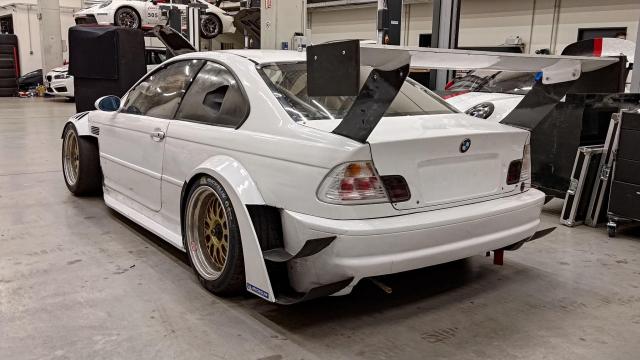 BMW M3 GTR E46 - Image 5