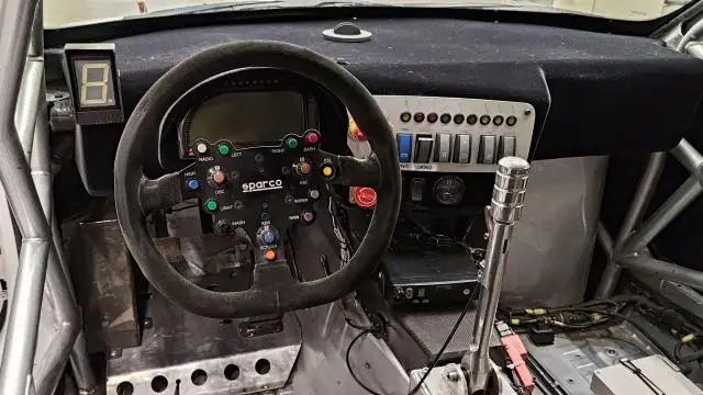 BMW M3 GTR E46 - Image 8