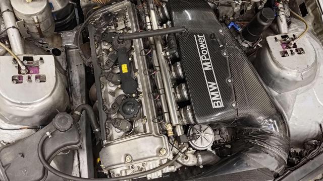 BMW M3 GTR E46 - Image 10