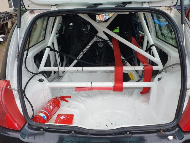 Renault Clio 2.0 - Image 7