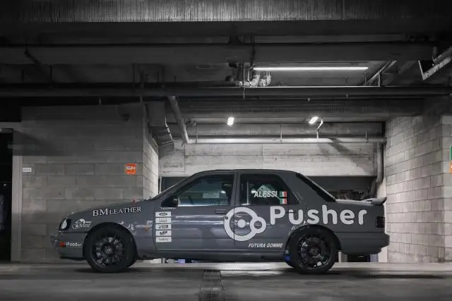 Ford Sierra Cosworth 4x4 Grupa A - Slika 3