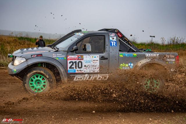 Nissan Navara Rally – připraven k závodění v roce 2026 - Image 8