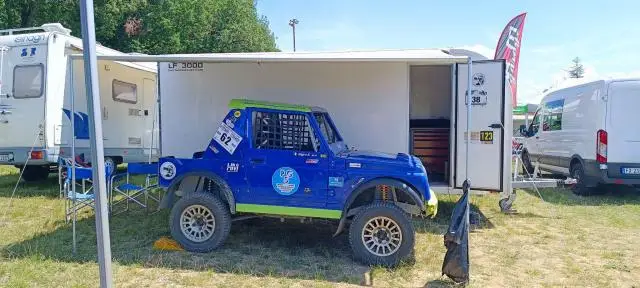 Suzuki Samurai Offroad - Image 2