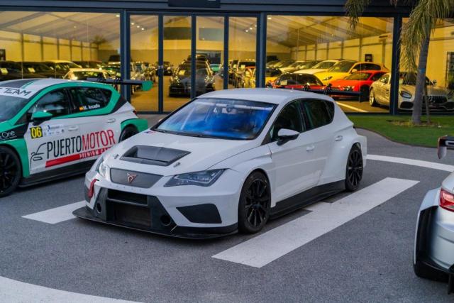 CUPRA LEÓN TCR 350 hp - Image 2
