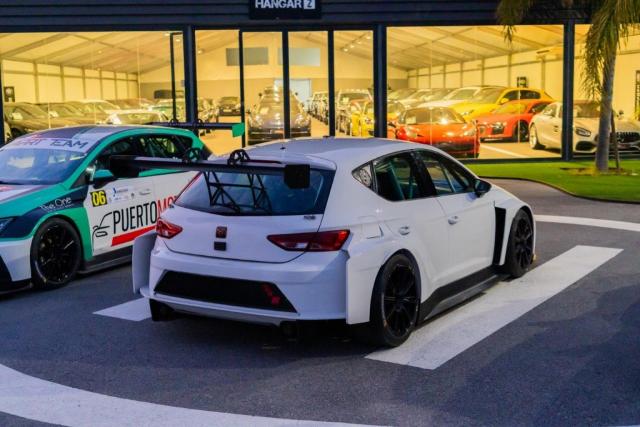 CUPRA LEÓN TCR 350 hp - Image 5