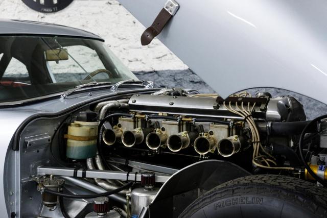 JAGUAR E-Type SL - Image 6