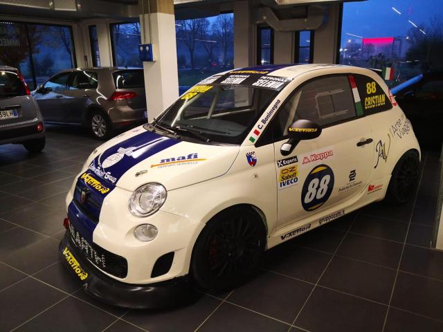 ABARTH 695 Assetto Corse EVO - Image 2