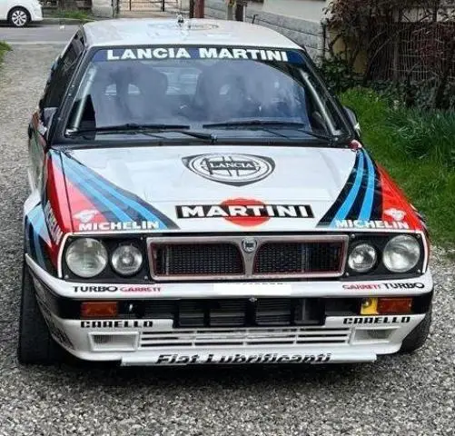 LANCIA DELTA 16V GR.A FIA car part Exch R5, Road car