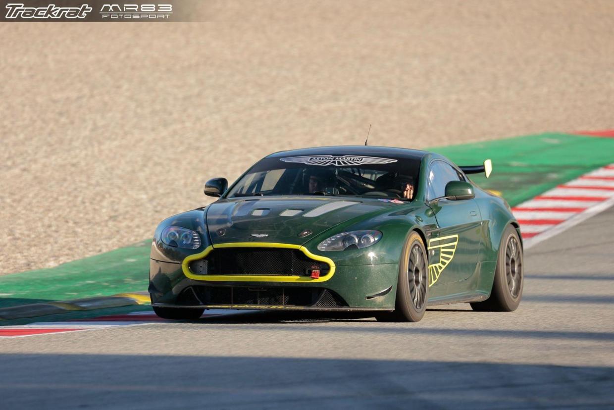 Aston Martin Vantage GT4  (2013) - Image 2