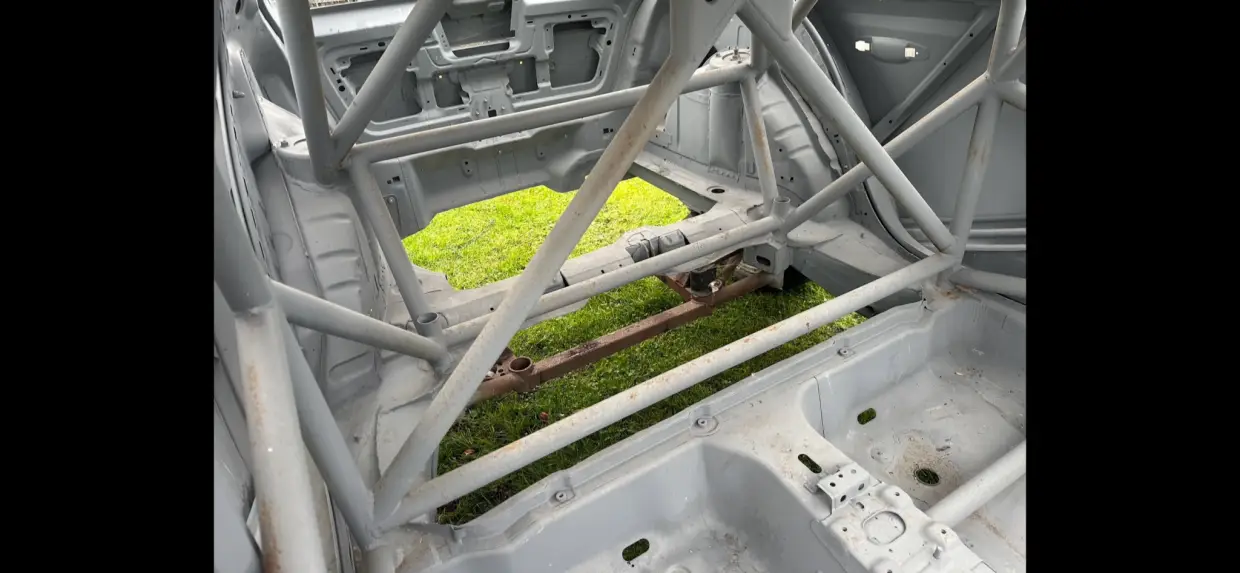 Škoda Fabia Mk3 bodyshell - Image 4