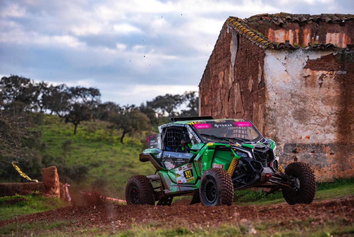 South Racing Can-Am Maverick X3 T3/T4 Vítěz Dakaru - Image 5