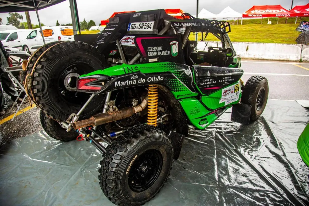 South Racing Can-Am Maverick X3 T3/T4 Dakar Winner - Image 7