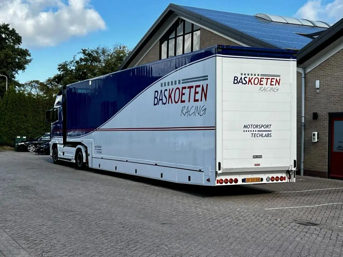 Fully Equipped Race Trailer - Image 10