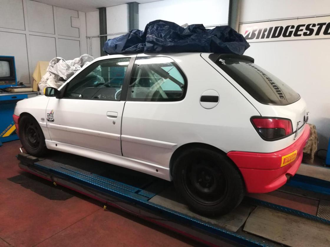 Peugeot 306 GTI Gr.A/N - Image 1