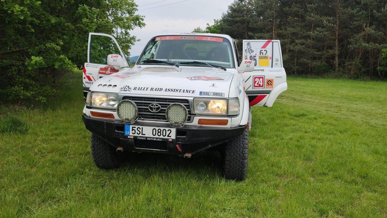 Toyota Land Cruiser HDJ 80