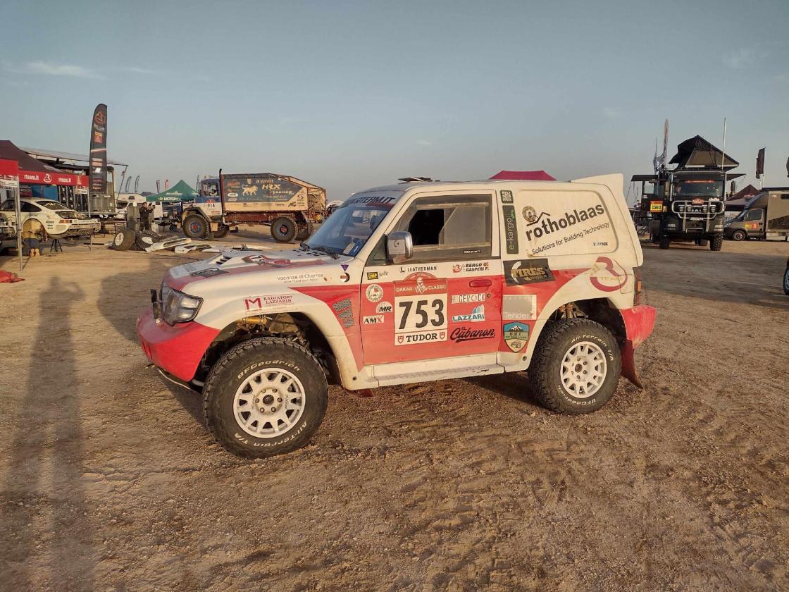 Mitsubishi Pajero EVO T1 TH Dakar Classic - Image 4