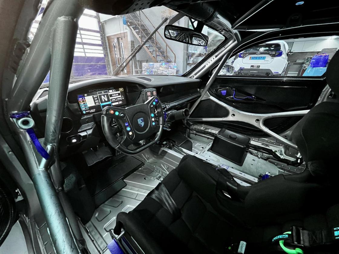 Porsche 992 GT3 Cup - Image 5