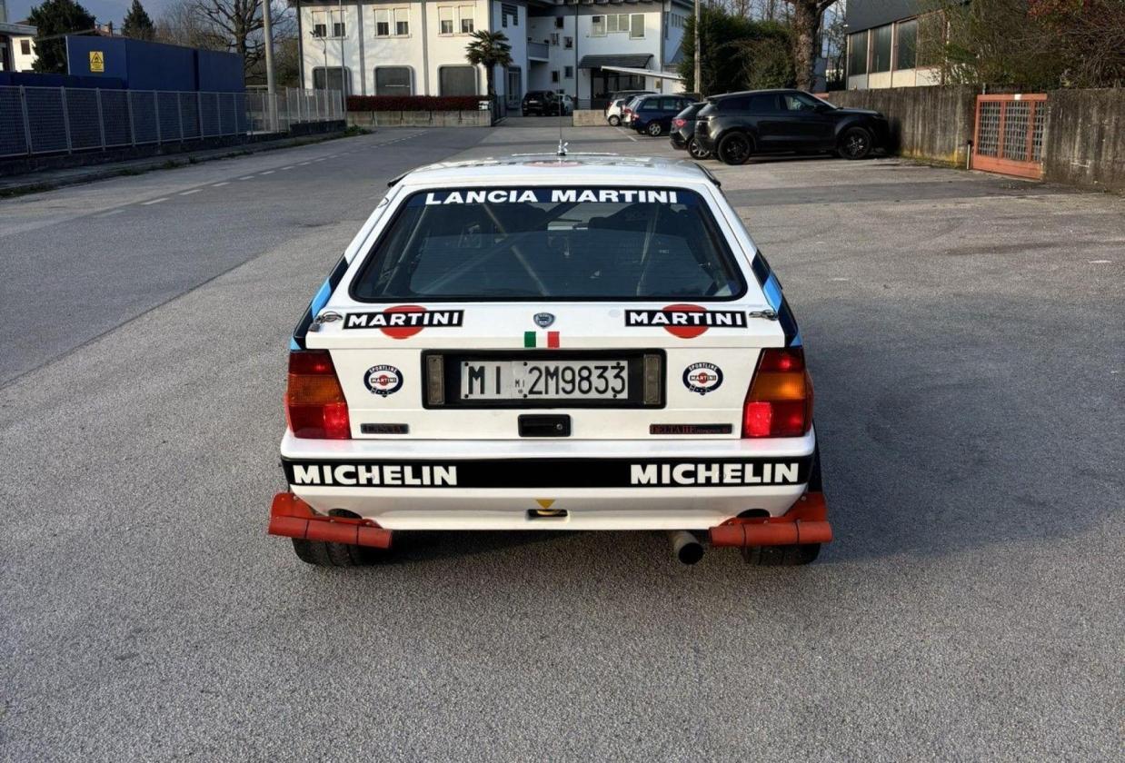 LANCIA DELTA 16V GR.A FIA car part Exch R5, Road car - Bild 3